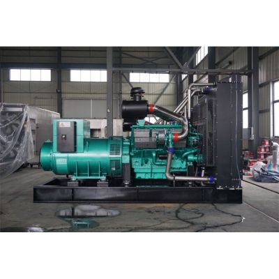 800kw卡得城仕柴油發(fā)電機組-卡得城仕12缸柴油機KD28H880柴油發(fā)電機組,缸徑/行程：138/165mm,柴油發(fā)電機組水冷發(fā)動(dòng)機功率880KW,柴油發(fā)電機組配套馬拉松斯坦福發(fā)電機。廠(chǎng)價(jià)直銷(xiāo)歡迎選購：13773399855。