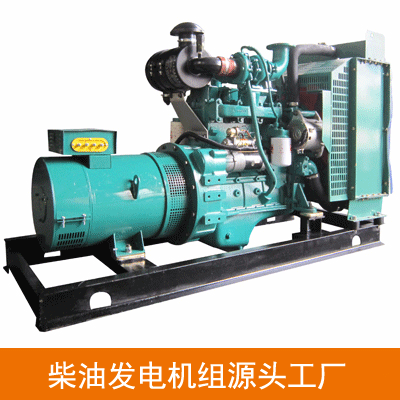 600KW玉柴柴油發(fā)電機組-玉柴6缸柴油機YC6TD900-D31,柴油發(fā)電機組缸徑/行程：152/180mm,柴油發(fā)電機組水冷發(fā)動(dòng)機功率665KW,柴油發(fā)電機組配套馬拉松斯坦福發(fā)電機。